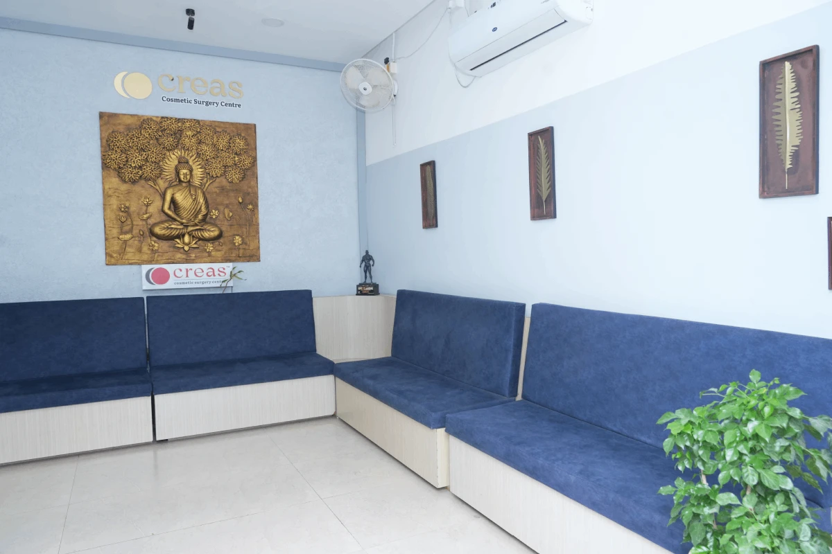 Creas - Waiting Hall