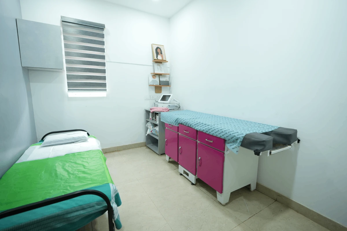Creas – Treatment Room